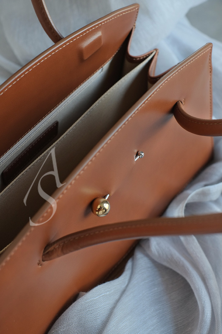 lifo(礼佛的正确拜法) lifo(礼佛的正确拜法)