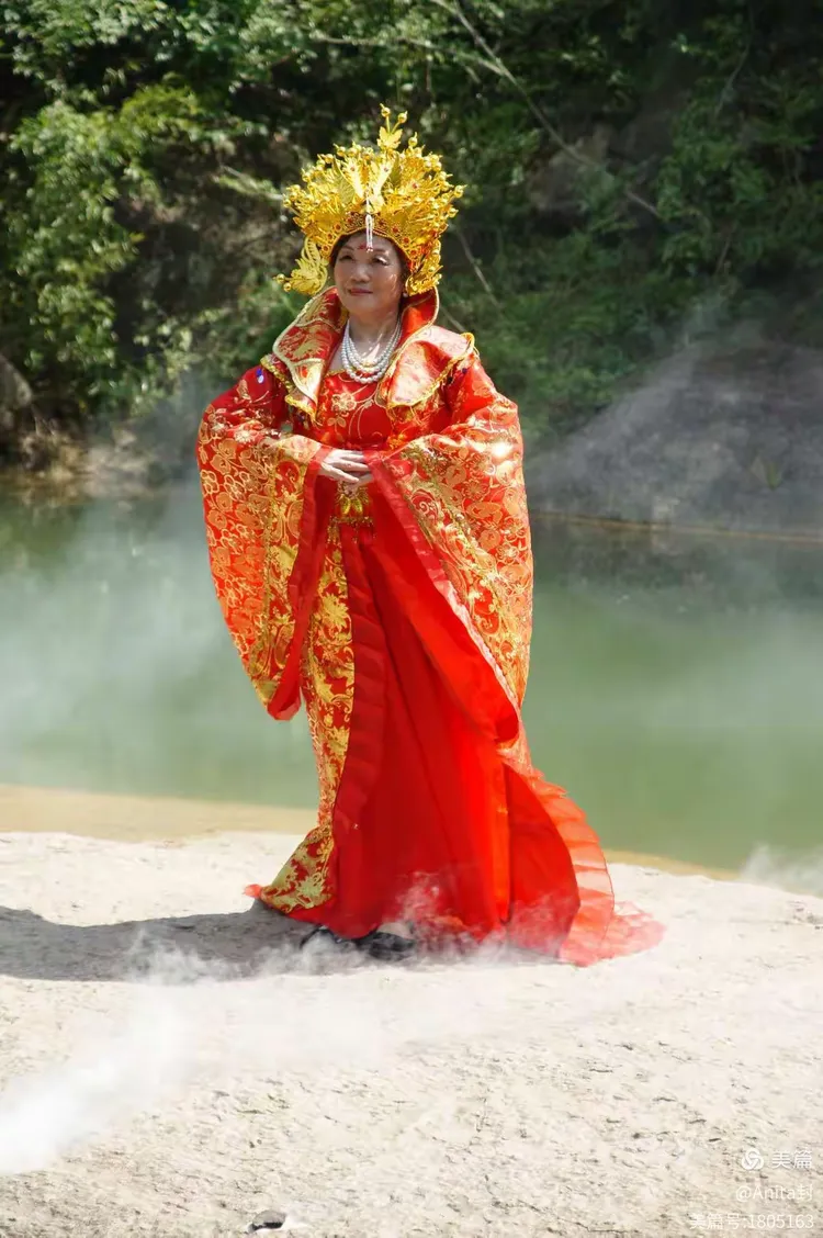 遥悠修仙记(穿成合欢宗弟子)