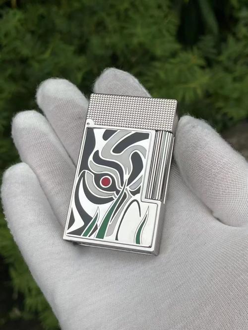 十大奢侈品牌打火机(zippo属于什么档次)